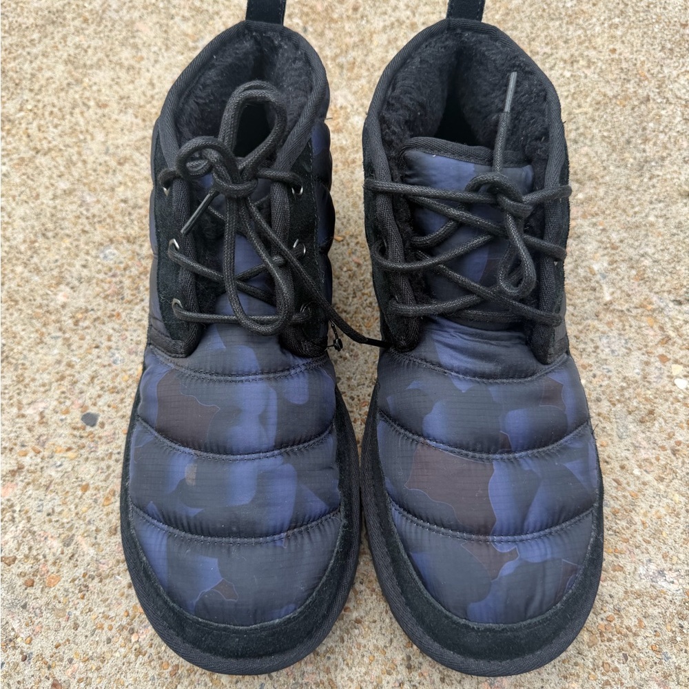 Men's Ugg Neumel boots size 11